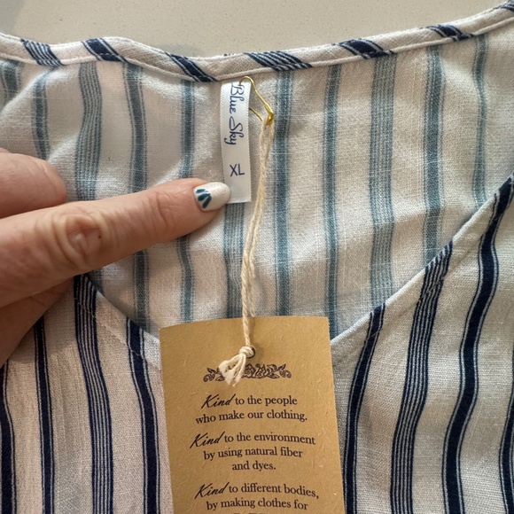 Blue Sky Havana Tank NWT - Picture 2 of 6